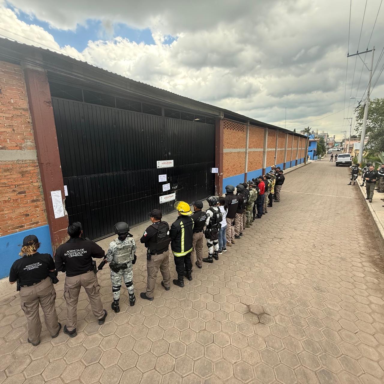 FGR ejecuta orden de cateo en materia de hidrocarburos en Tlaxco, Tlaxcala